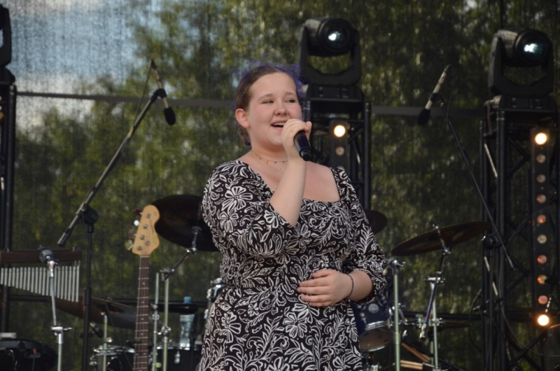 DSC_0005-Sredni
